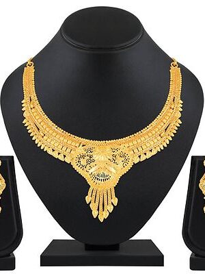Fashionable 1 Gram Gold Plated Choker Style Brass Necklace Set For Women